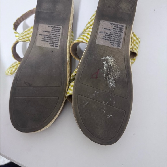 LC Lauren Conrad Yellow Checkered Sandals with Bow - Picture 7 of 8